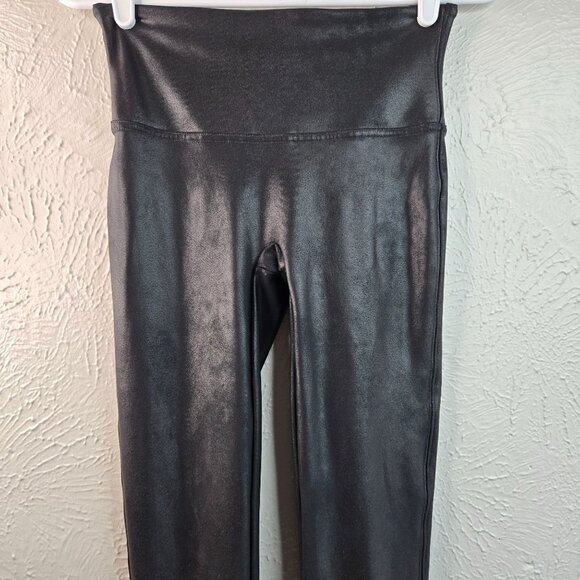 Spanx Leggings Medium Black Stretchy Skinny Athletic Workout Pull On Pants - Picture 2 of 10